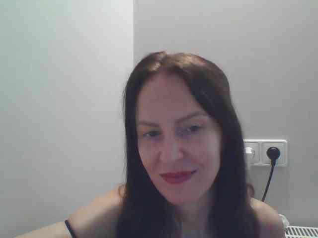 AnnaDear Live Webcam on BongaCams