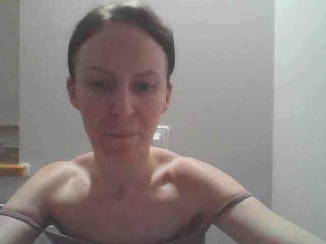 AnnaDear webcam