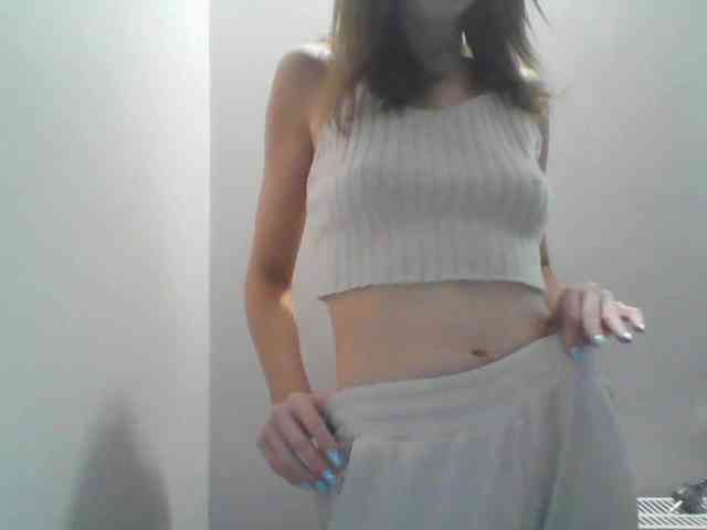 AnnaDear webcam