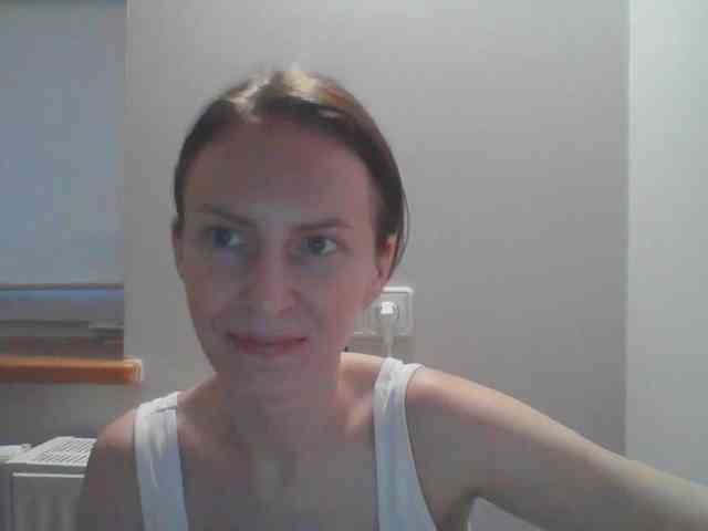 AnnaDear webcam