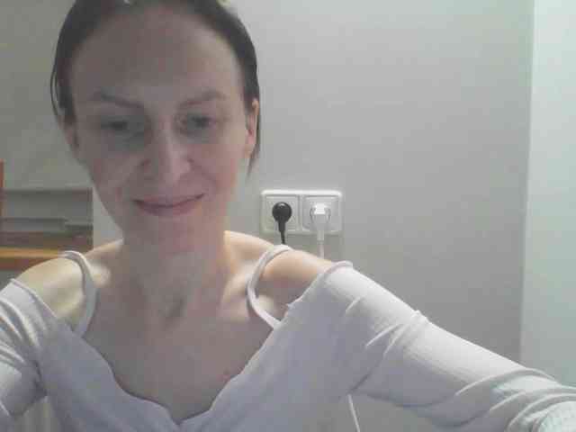 AnnaDear webcam