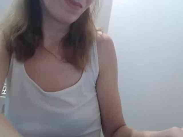 AnnaDear webcam