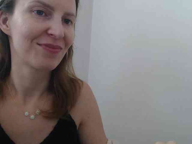 AnnaDear webcam