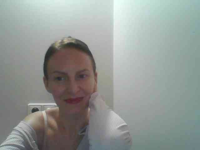 AnnaDear webcam
