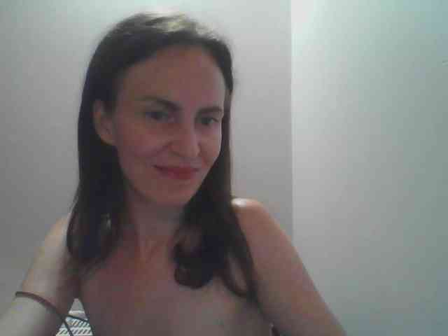 AnnaDear webcam