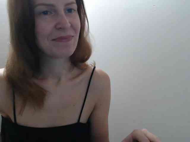 AnnaDear webcam