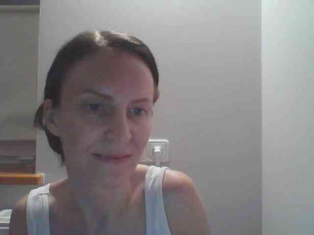 AnnaDear webcam