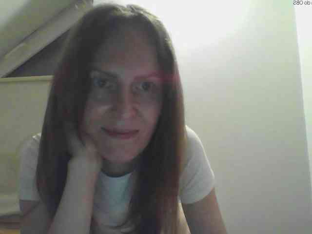 AnnaDear webcam