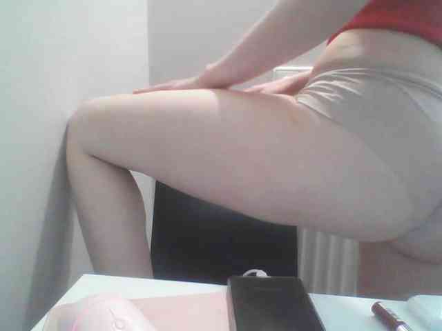 AnnaDear webcam