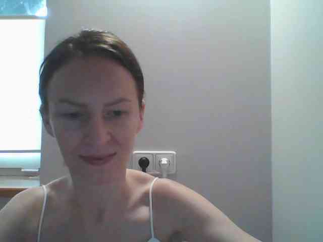 AnnaDear webcam