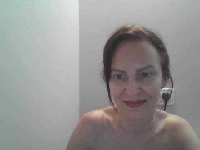AnnaDear webcam