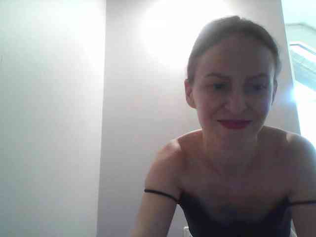 AnnaDear webcam