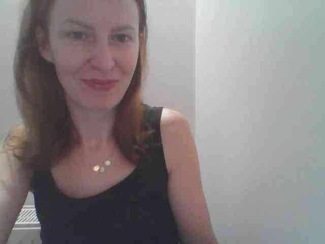 AnnaDear webcam