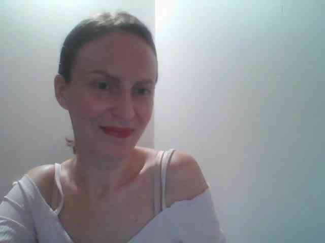 AnnaDear webcam