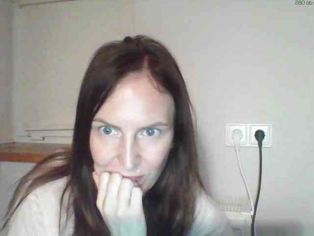 AnnaDear webcam