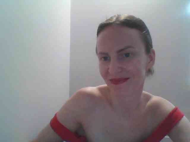 AnnaDear webcam