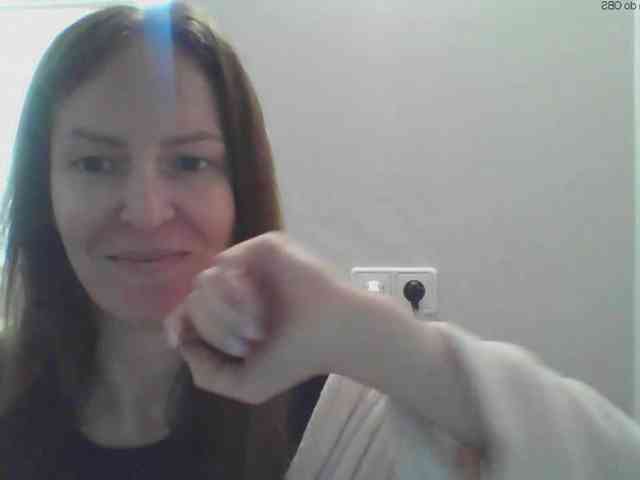 AnnaDear webcam
