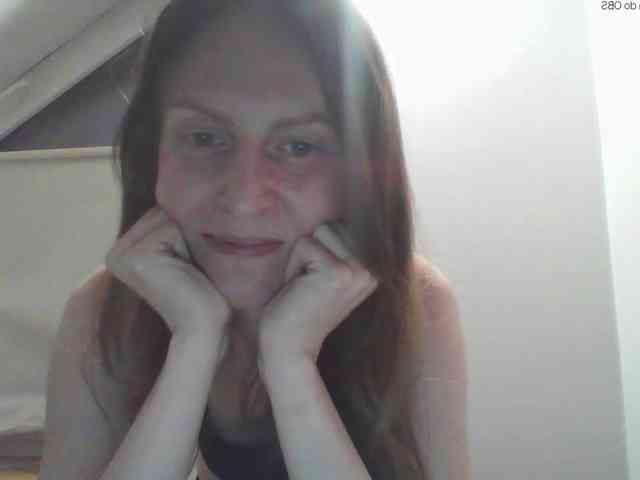 AnnaDear webcam