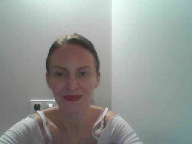 AnnaDear webcam