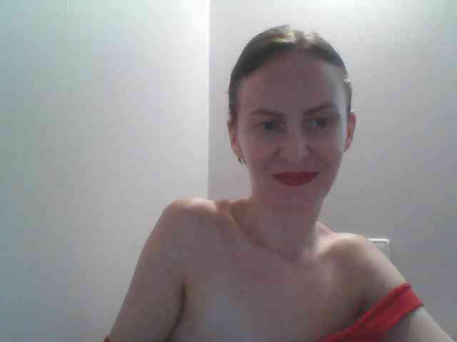 AnnaDear webcam