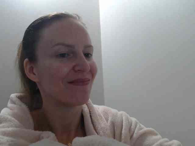 AnnaDear webcam