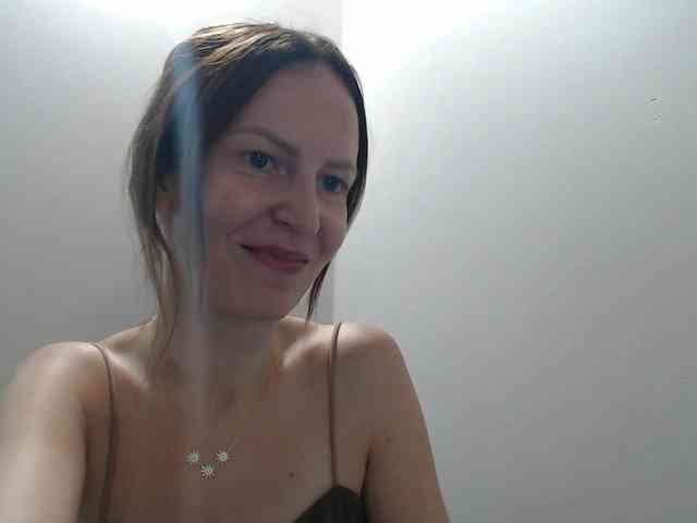 AnnaDear webcam