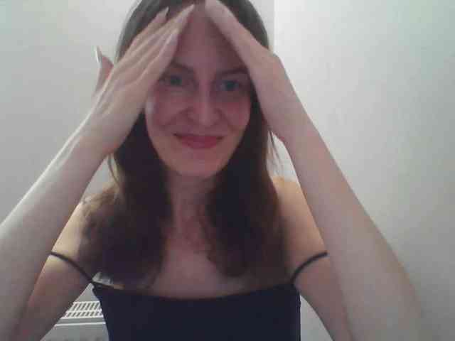 AnnaDear webcam