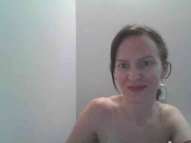AnnaDear webcam