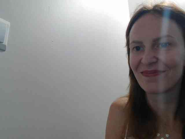 AnnaDear webcam