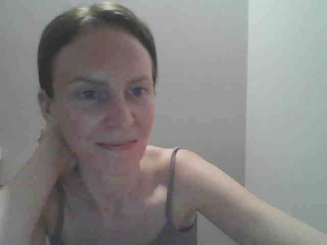 AnnaDear webcam