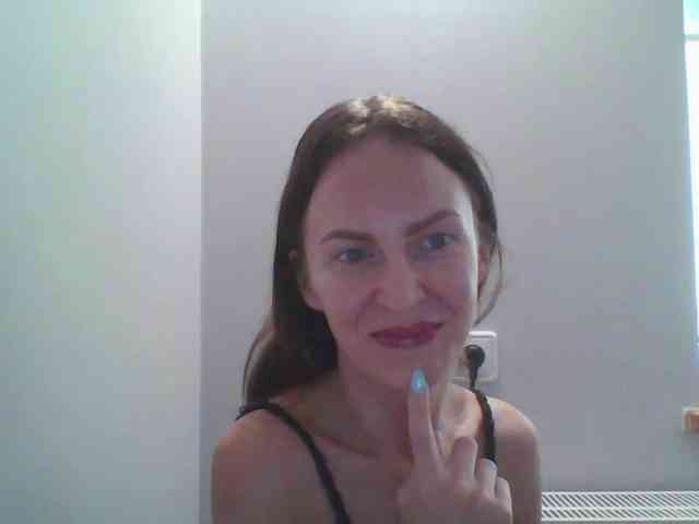 AnnaDear webcam