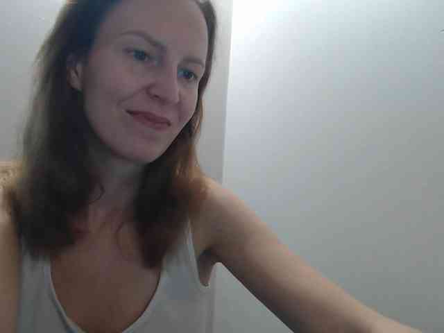 AnnaDear webcam