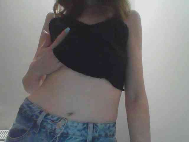 AnnaDear webcam