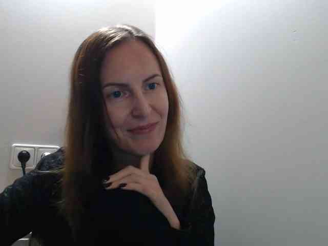 AnnaDear webcam