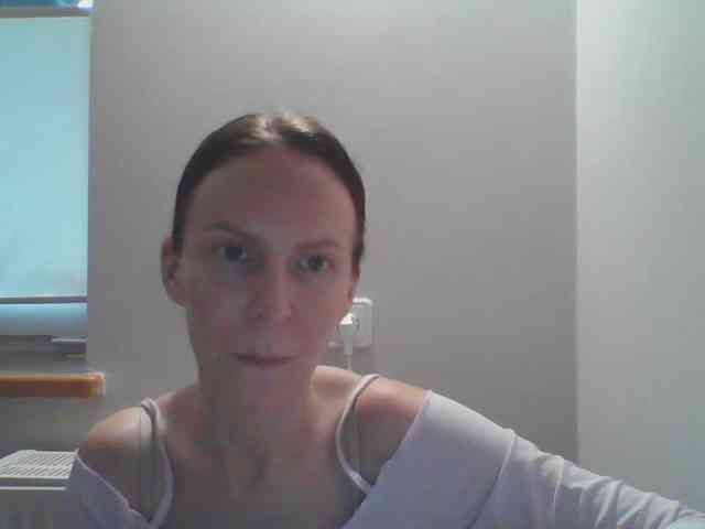 AnnaDear webcam