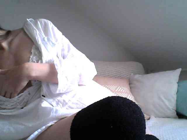 XXXqpXXX webcam