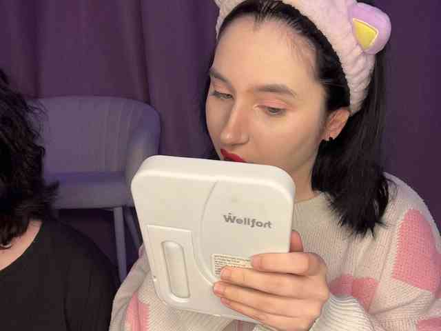 TeaseDuo webcam
