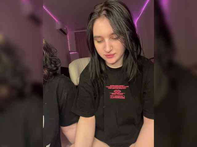 TeaseDuo webcam