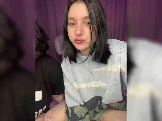 TeaseDuo webcam