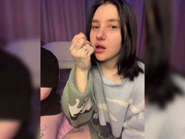 TeaseDuo webcam