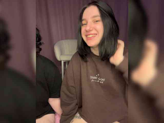 TeaseDuo webcam