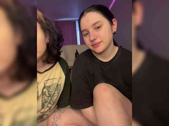 TeaseDuo webcam