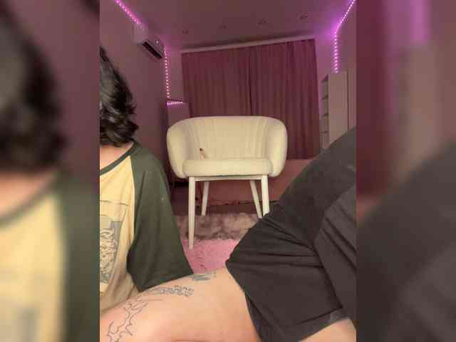 TeaseDuo webcam