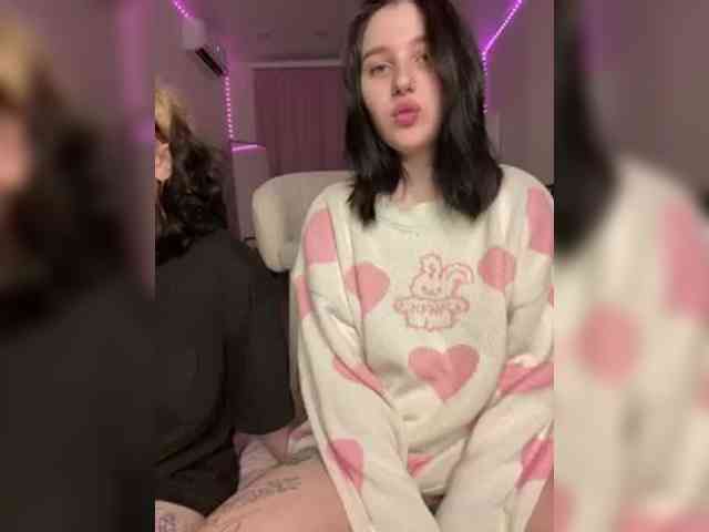 TeaseDuo