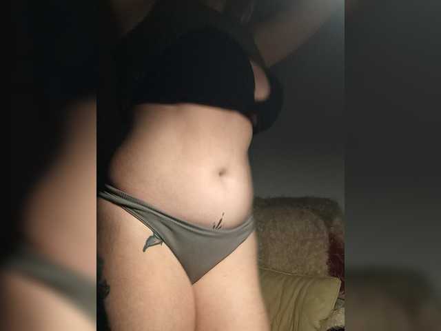 Vanillaice-1 live cam on BongaCams