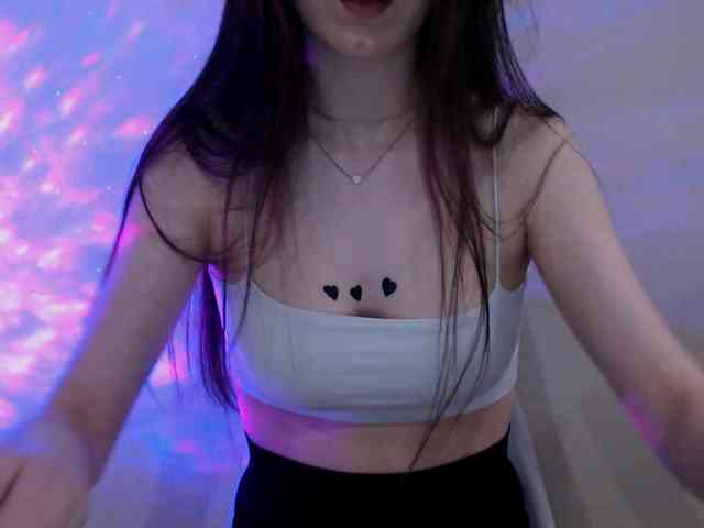 EmyHarrington webcam