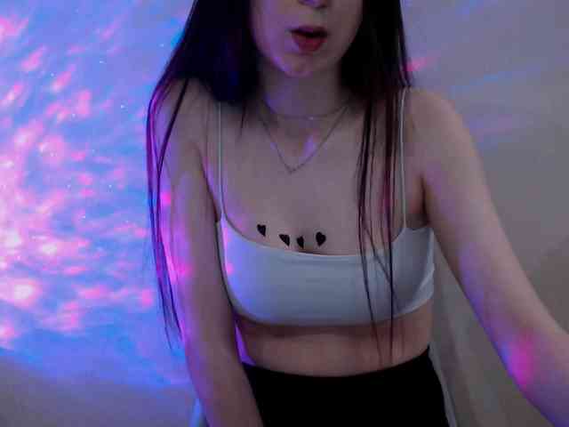 EmyHarrington webcam