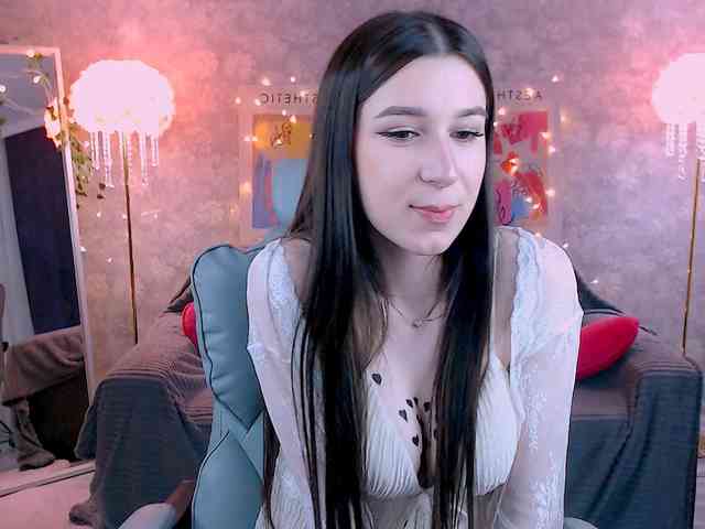 EmyHarrington webcam