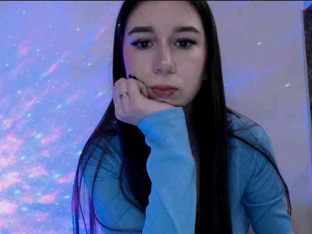 EmyHarrington Live Webcam on BongaCams