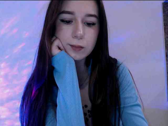 EmyHarrington webcam